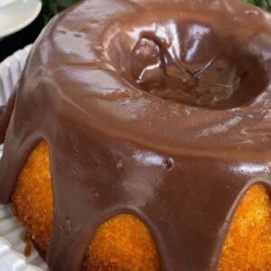 CARROT CAKE WITH “BRIGADEIRO” ICING (UNIT)